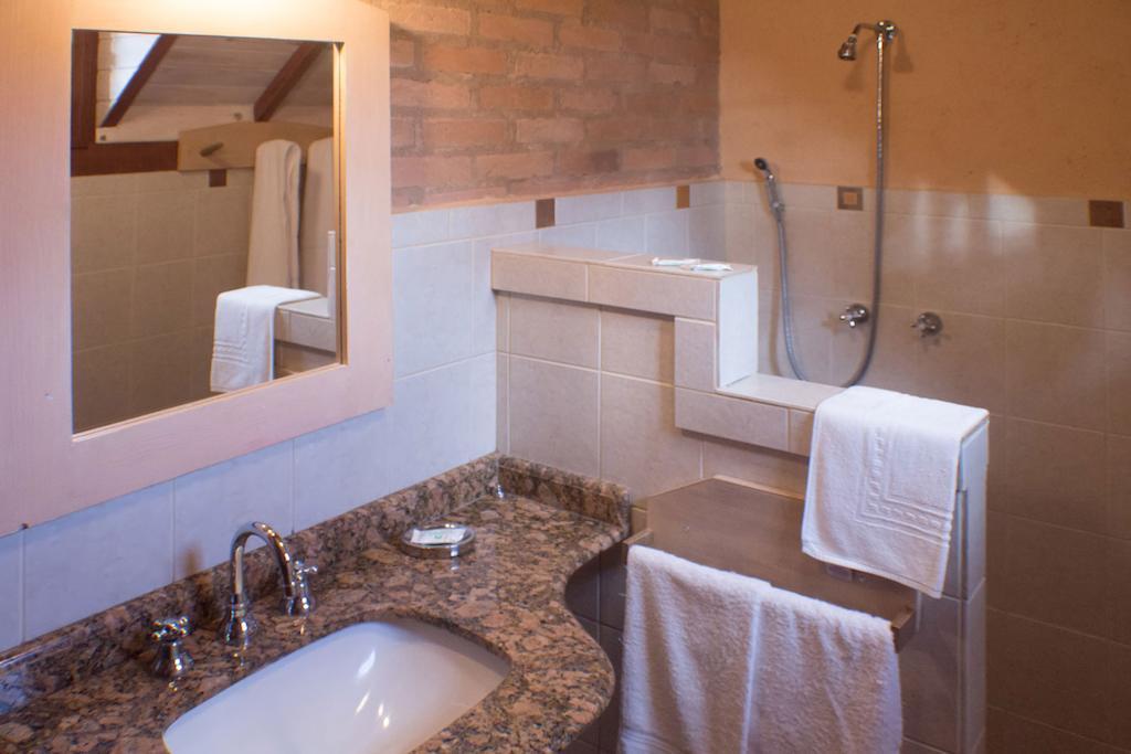 Pousada Villa Rhustica Санту-Антоніу-ду-Піннял Екстер'єр фото