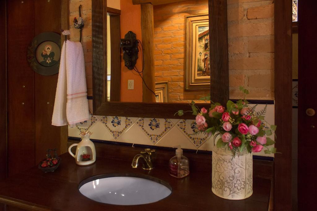 Pousada Villa Rhustica Санту-Антоніу-ду-Піннял Екстер'єр фото